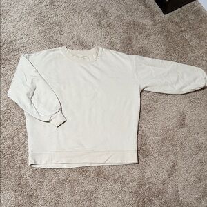 Lululemon Women’s Sweatshirt size 6